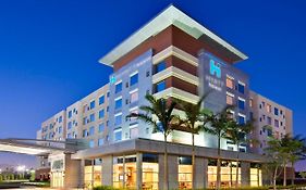 Hyatt House Fort Lauderdale Airport/Cruise Port Dania Beach Exterior photo
