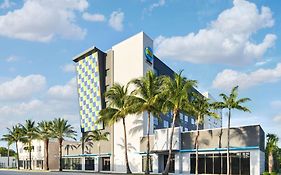Hotel Tru By Hilton Ft Lauderdale Airport Dania Beach Exterior photo