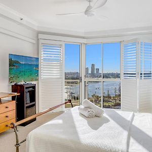 Ocean Sands Resort Gold Coast Exterior photo