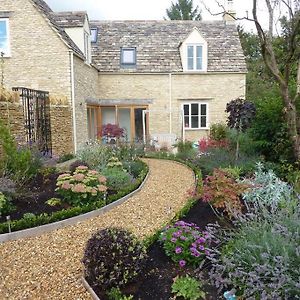 Little Maunditts Cottage - Quiet Location In Charming Cotswold Village Sherston Exterior photo