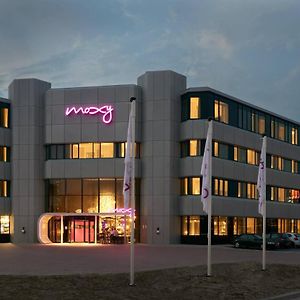 Hotel Moxy Amsterdam Schiphol Airport Hoofddorp Exterior photo
