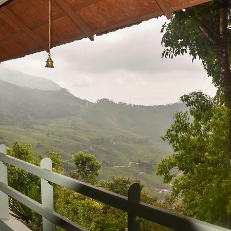 Blackberry Hills Munnar- Nature Resort & Spa Exterior foto