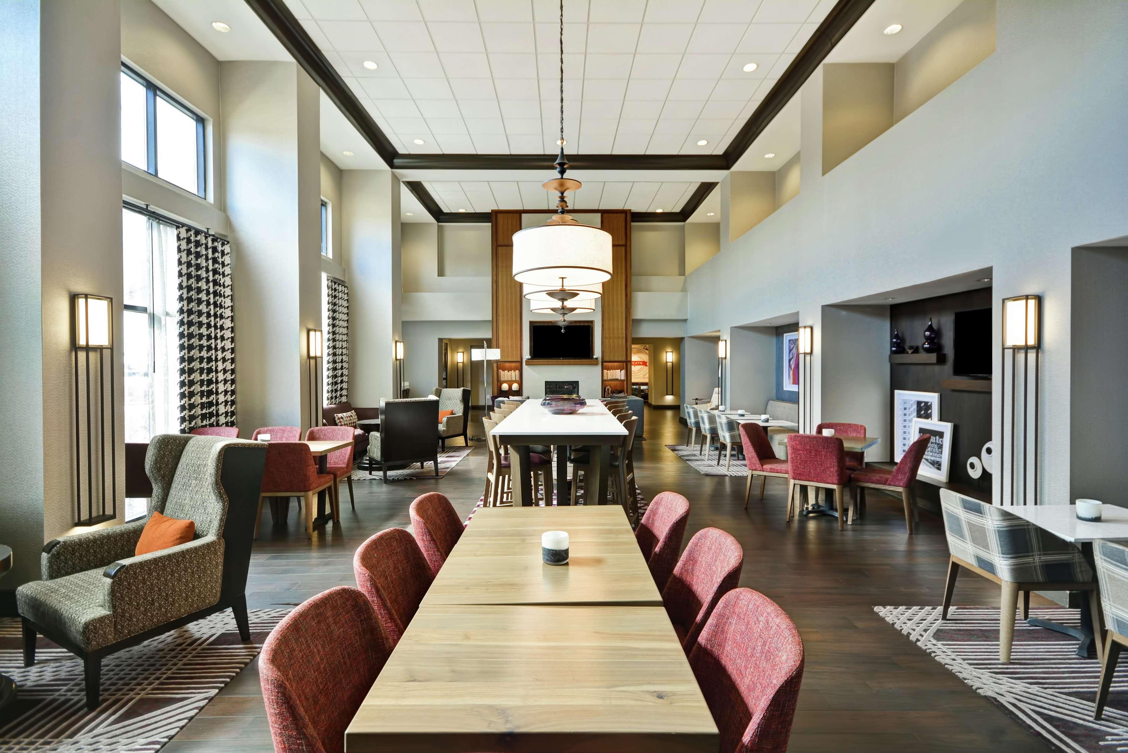 Hampton Inn & Suites Columbus-Easton Area Exterior foto