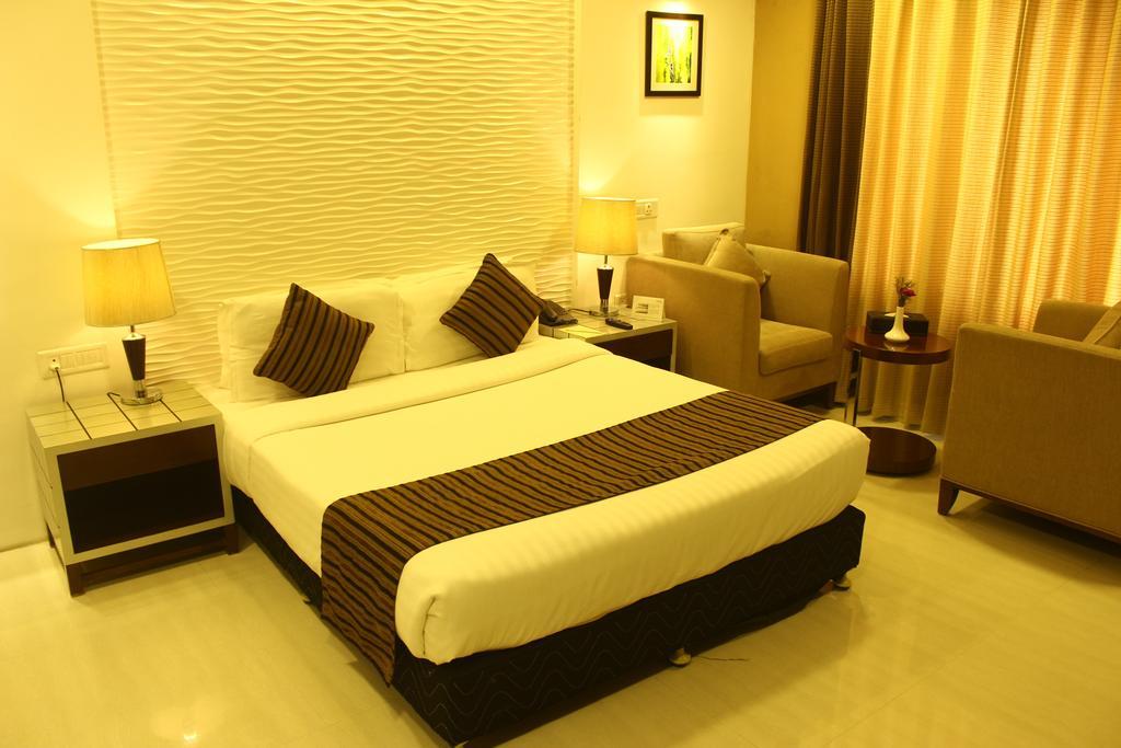 Abaam Cochin Hotel Kochi Habitación foto