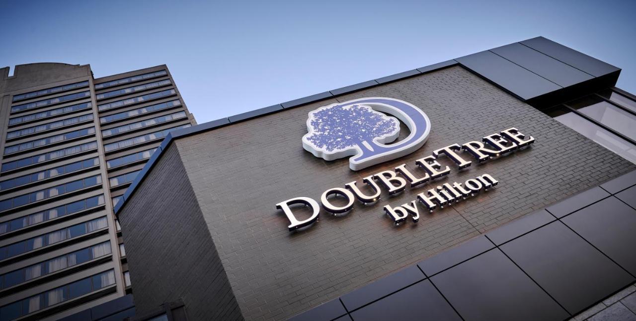 Doubletree By Hilton Windsor, On Hotel Exterior foto