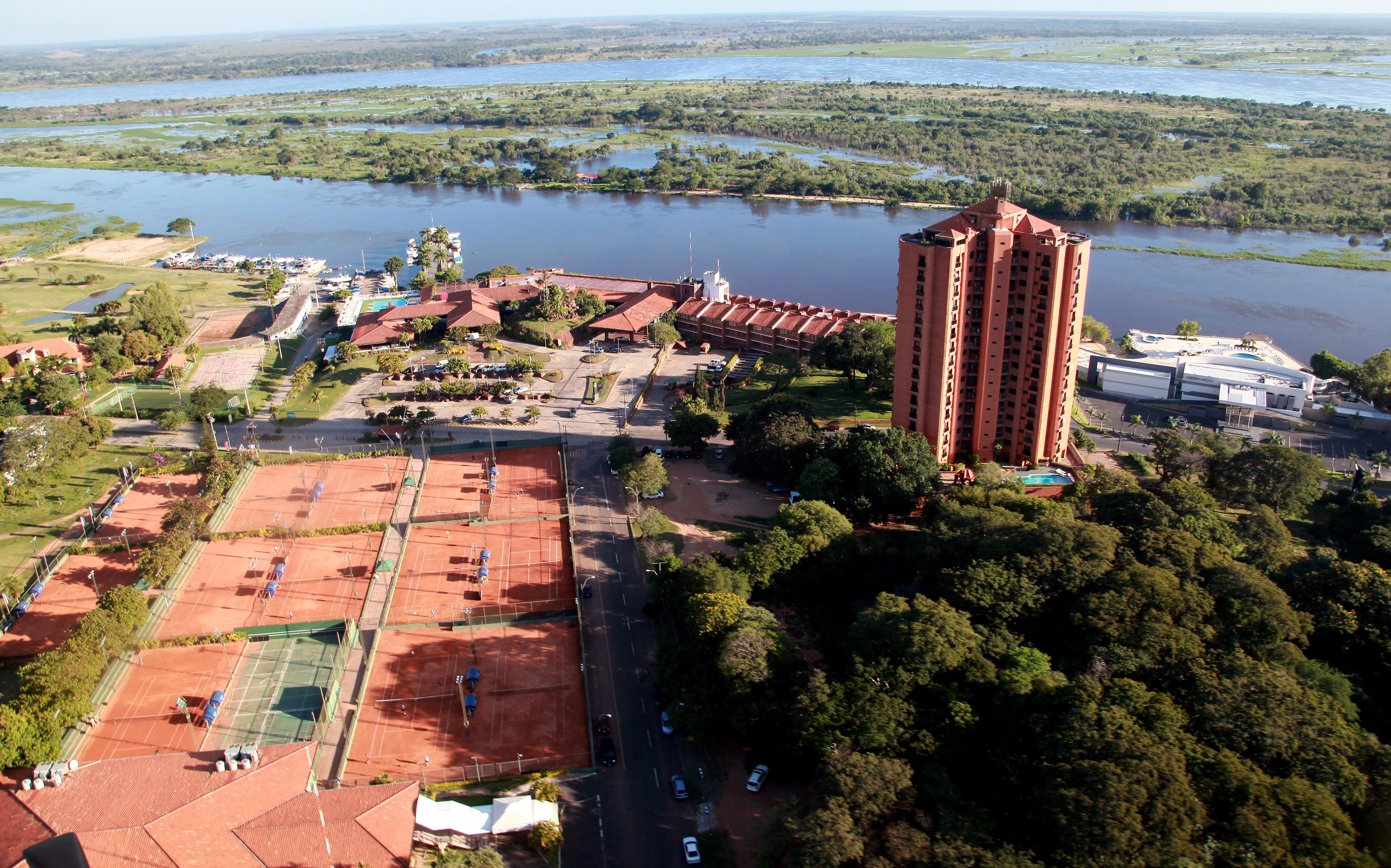 Resort Yacht Y Golf Club Paraguayo Asunción Exterior foto