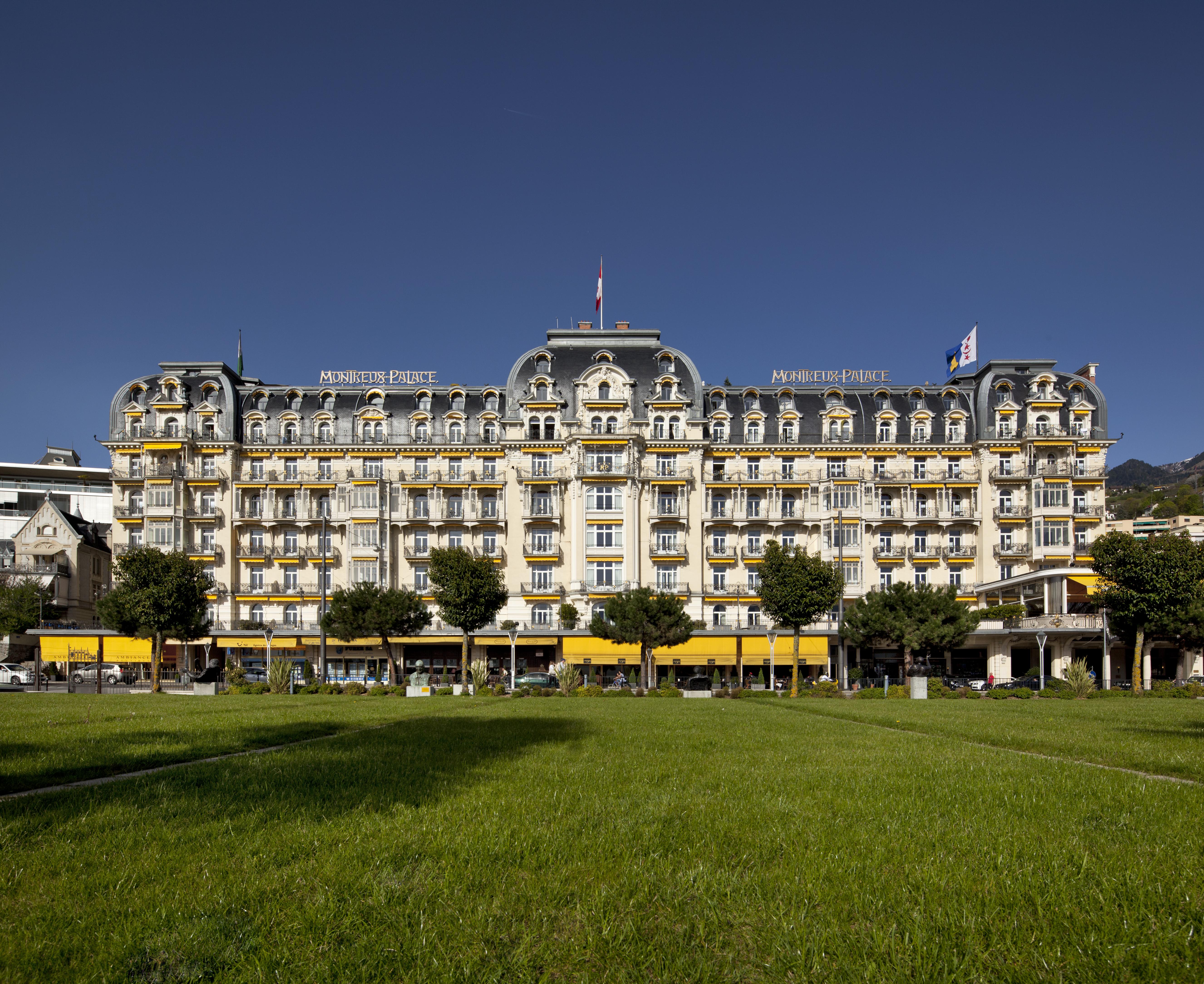 Fairmont Le Montreux Palace Exterior foto