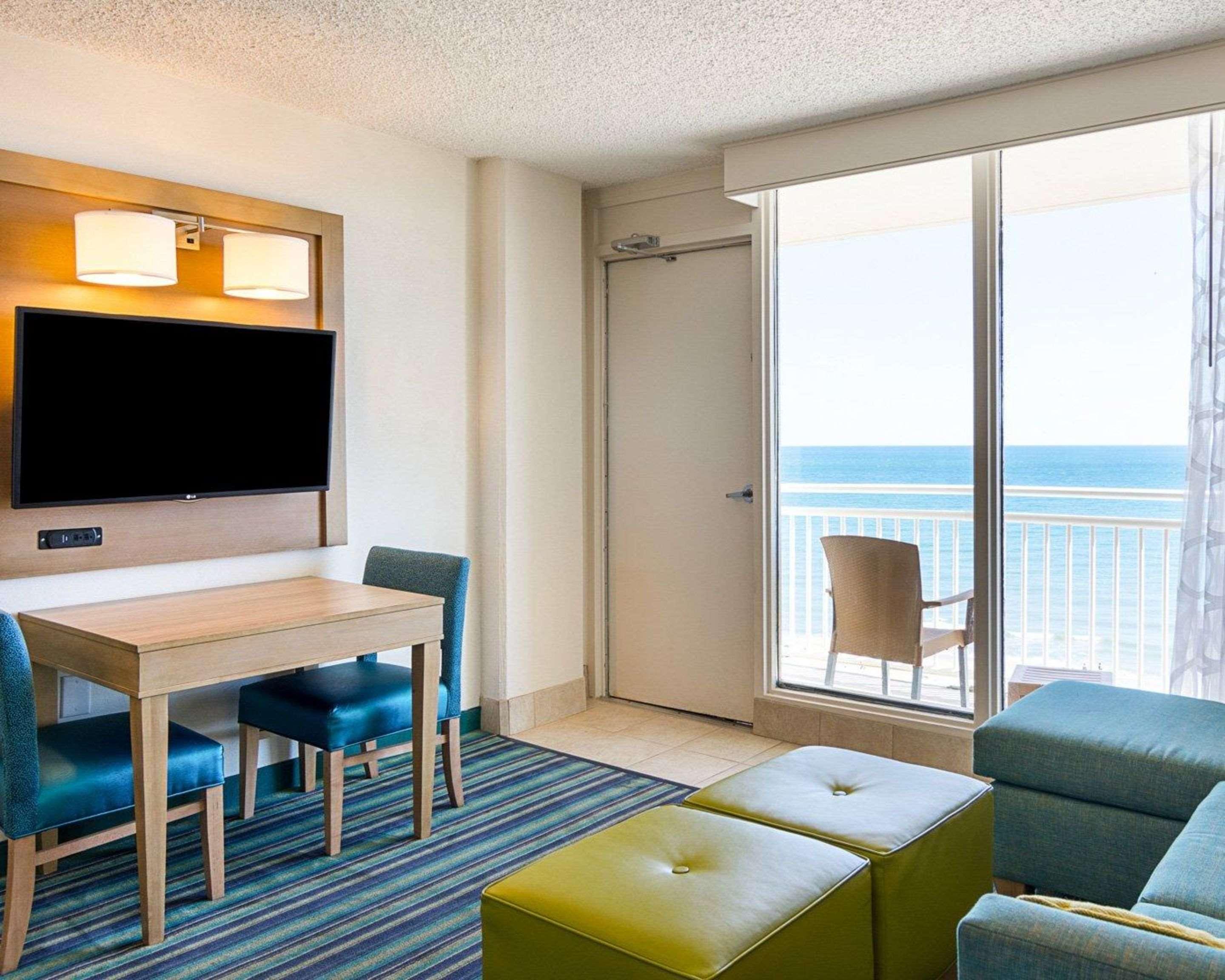 Comfort Suites Beachfront Virginia Beach Exterior foto