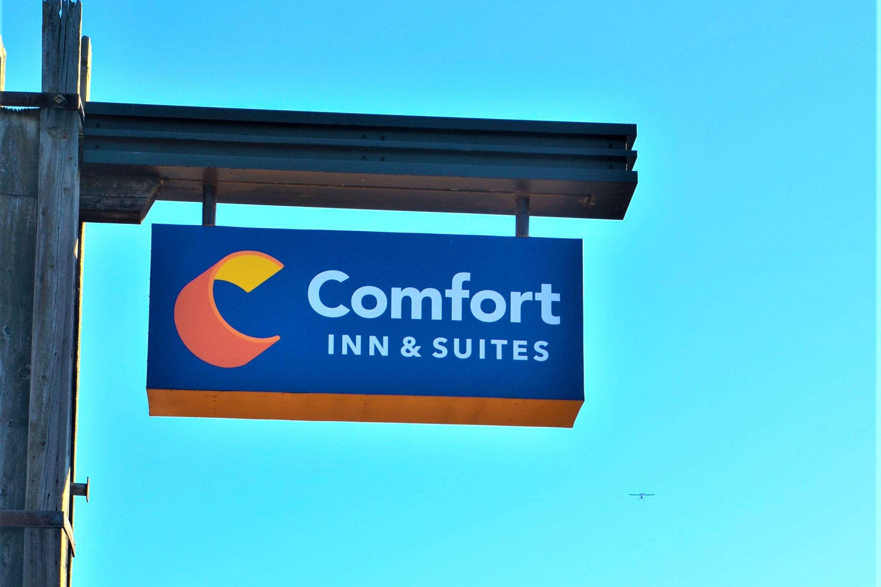 Comfort Inn & Suites Vancouver Downtown City Center Exterior foto