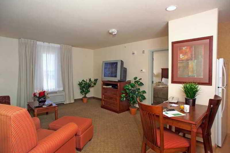 Homewood Suites By Hilton Fargo Habitación foto