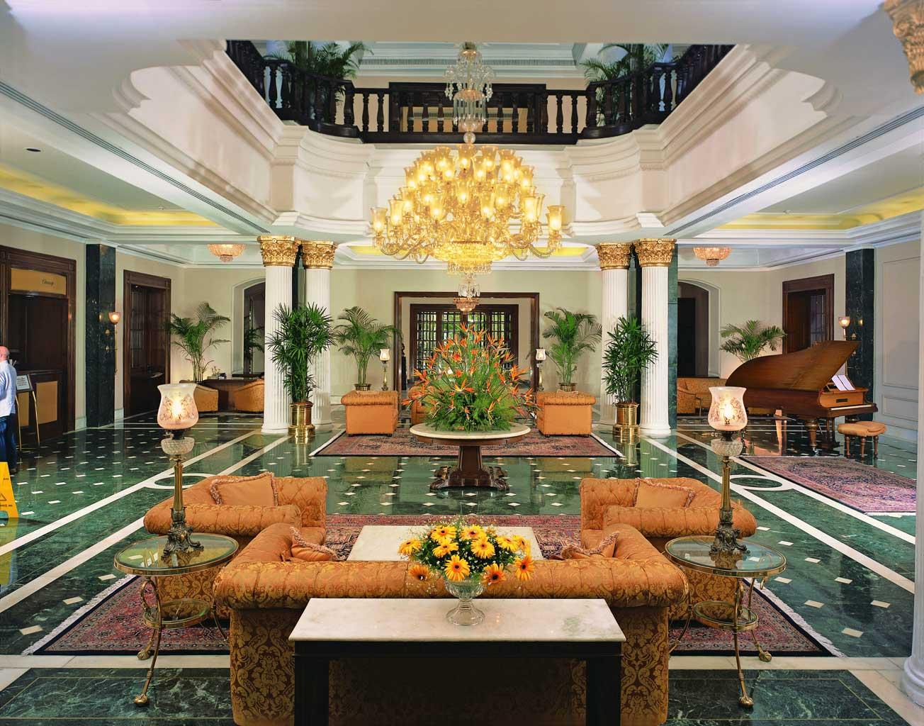 The Oberoi Grand Kolkata Hotel Exterior foto