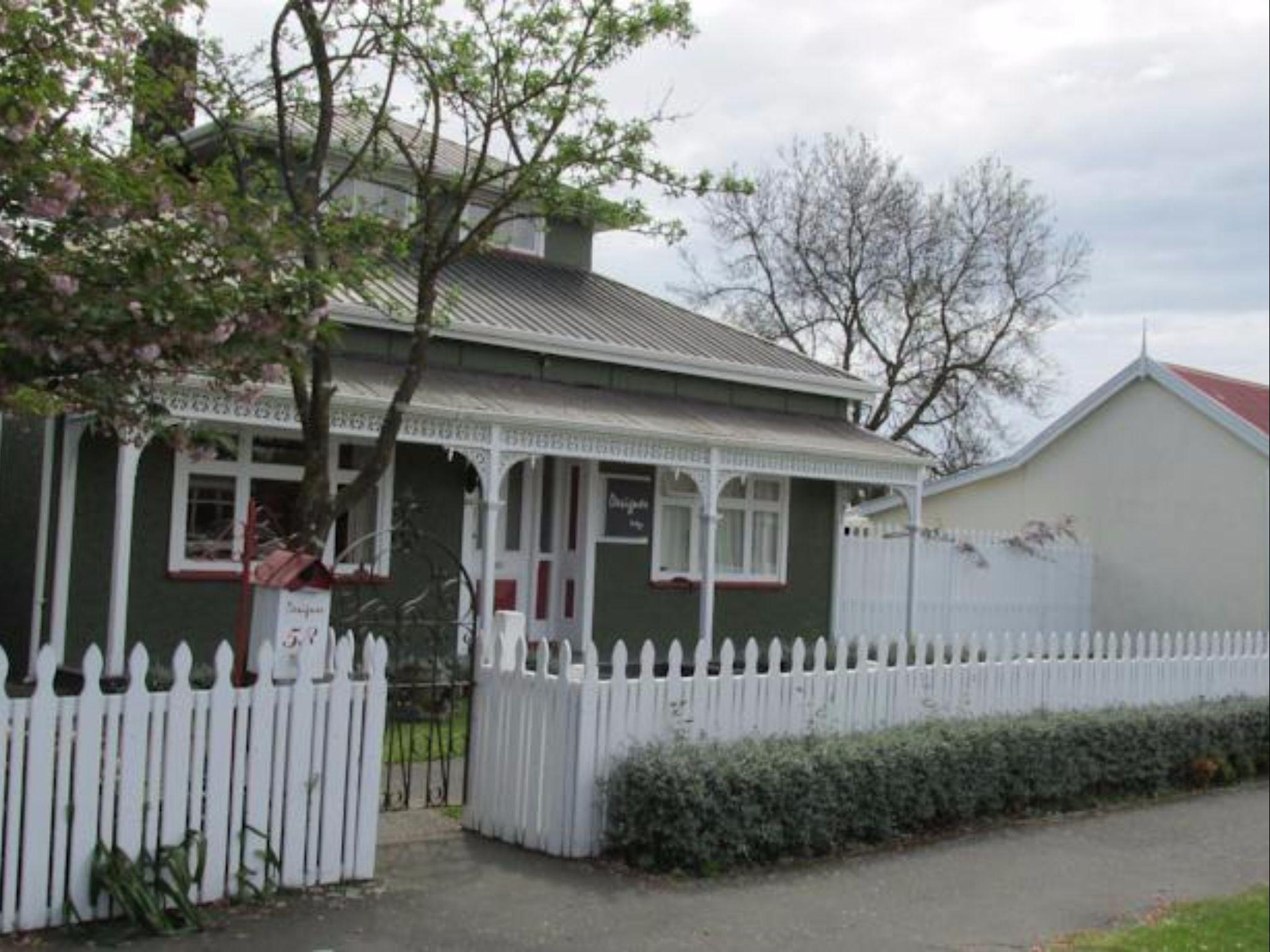 Designer cabaña Bed and Breakfast Christchurch Exterior foto