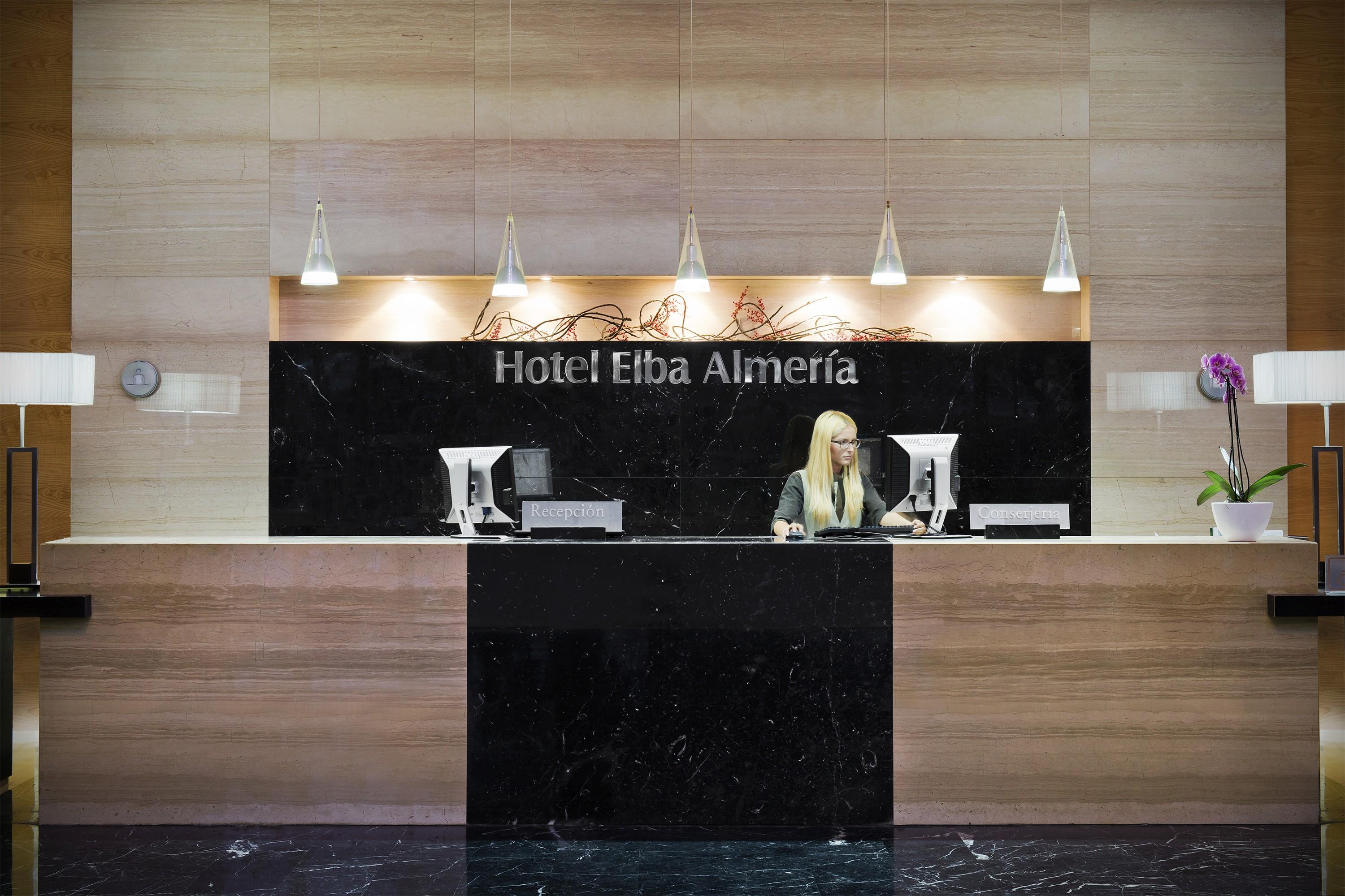 Elba Almeria Business&Convention Hotel Exterior foto