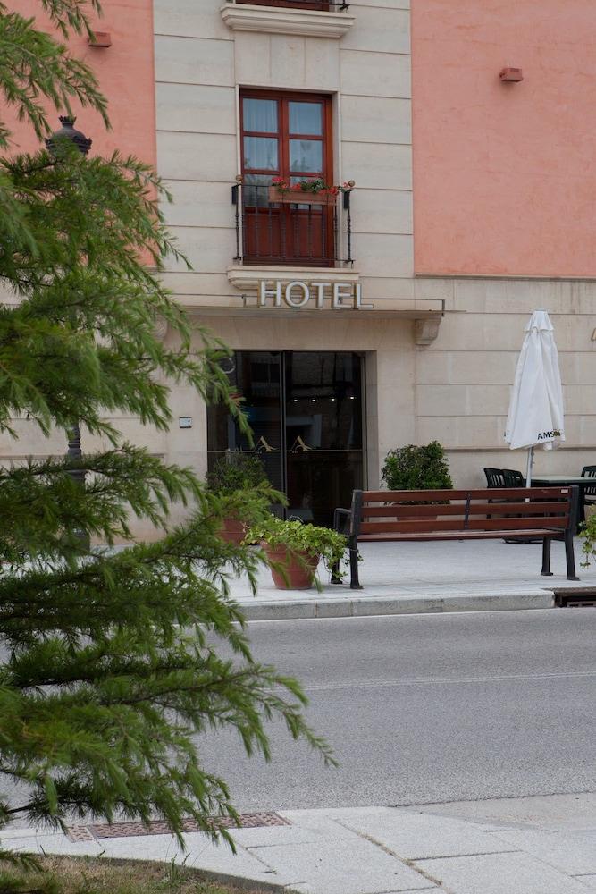 Hotel Azofra Burgo Exterior foto