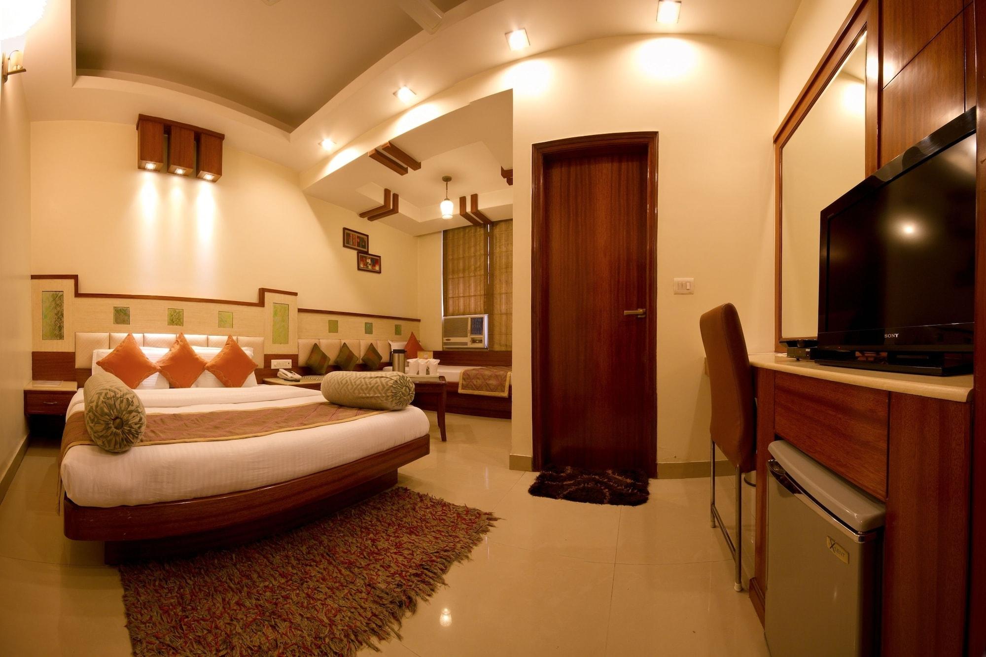 Hotel Aster Inn Nueva Delhi Exterior foto