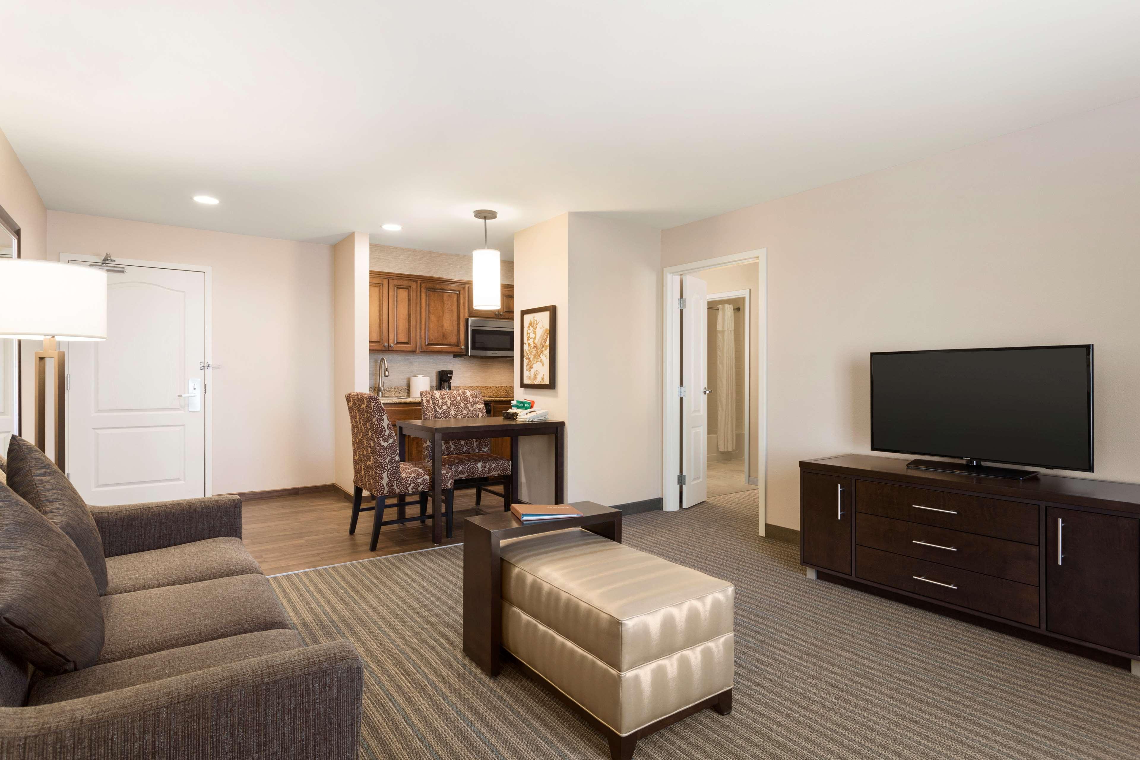 Homewood Suites By Hilton Fargo Exterior foto