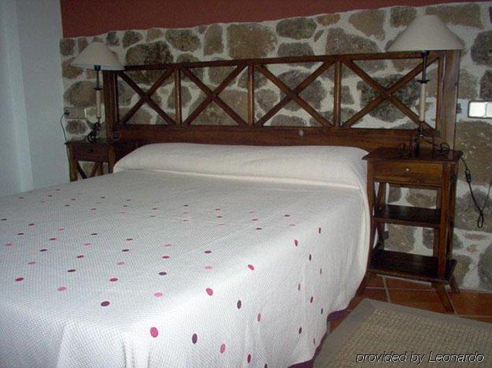 Hotel Spa Villa de Mogarraz Habitación foto