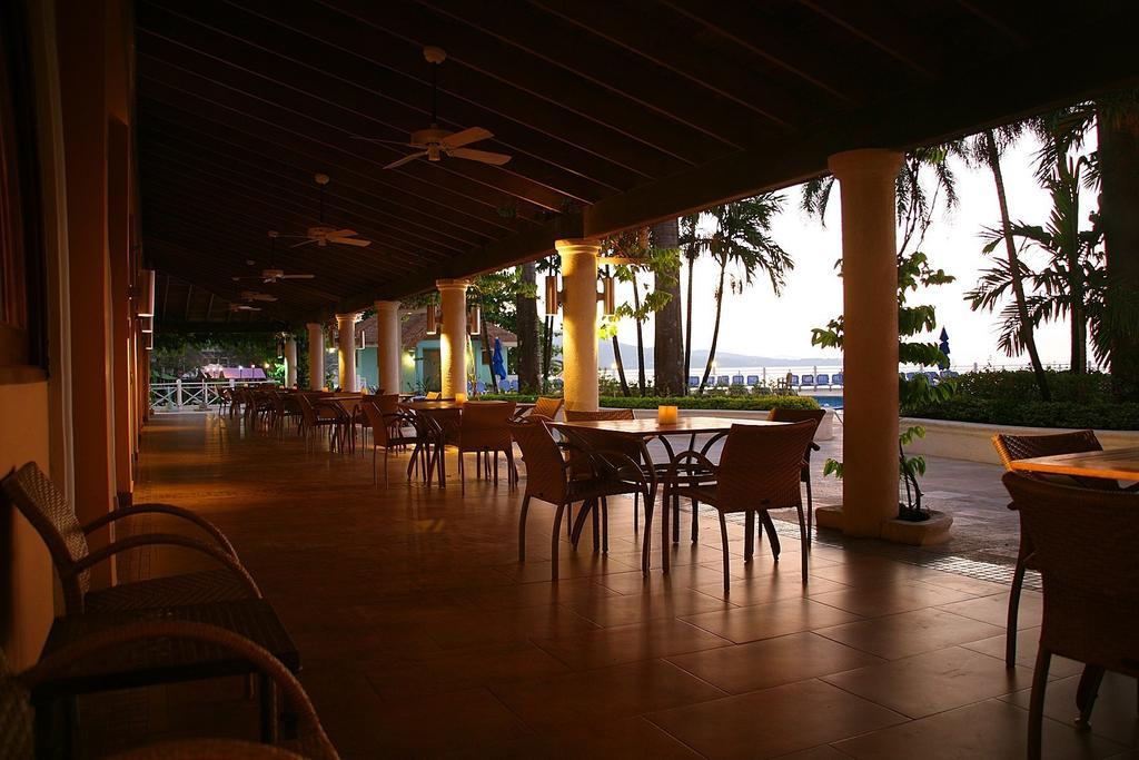 Sunscape Splash Montego Bay Resort And Spa Restaurante foto