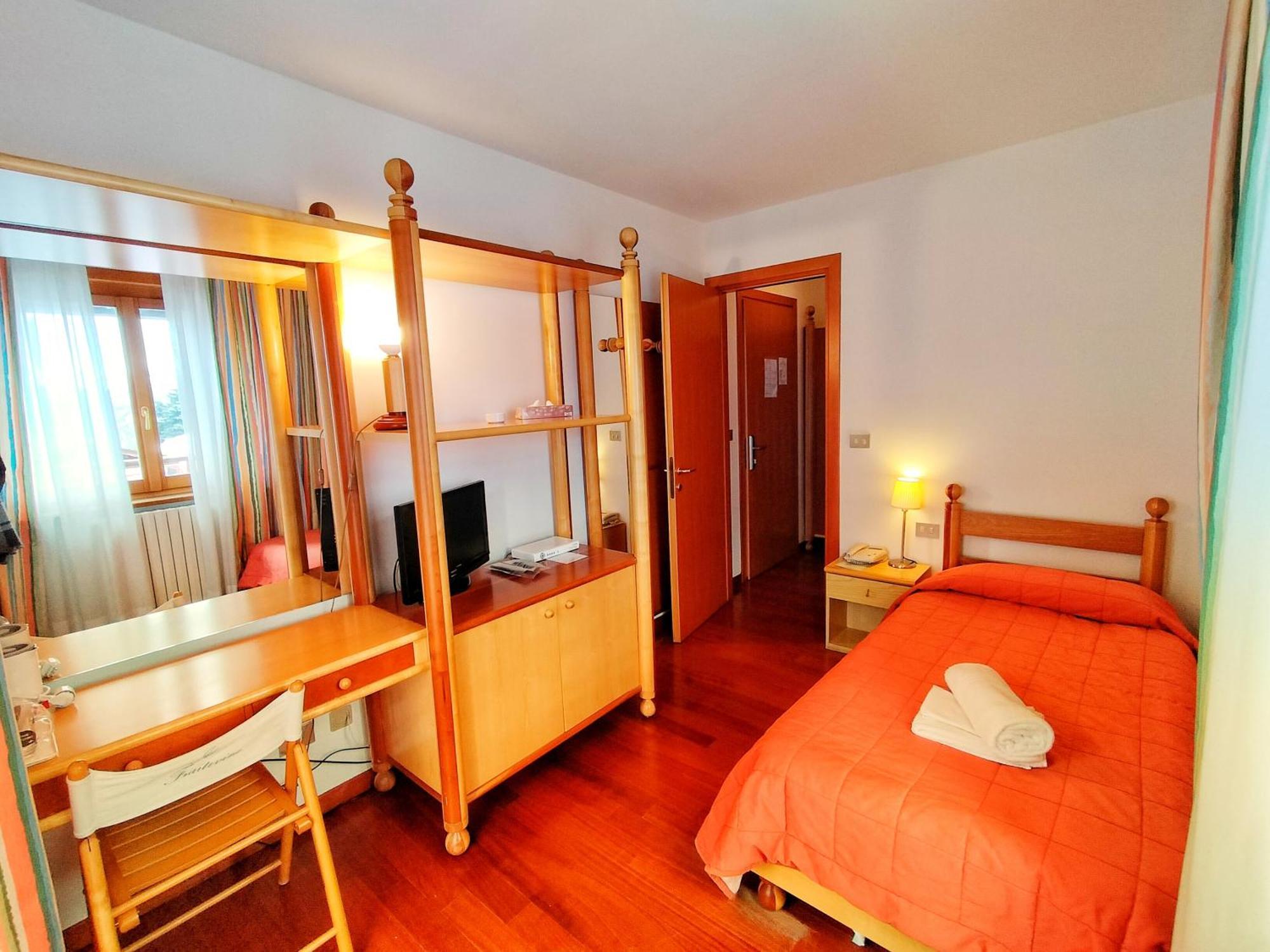 Il Fraitevino Hotel Bed & Breakfast Colle Colle Sestriere Exterior foto