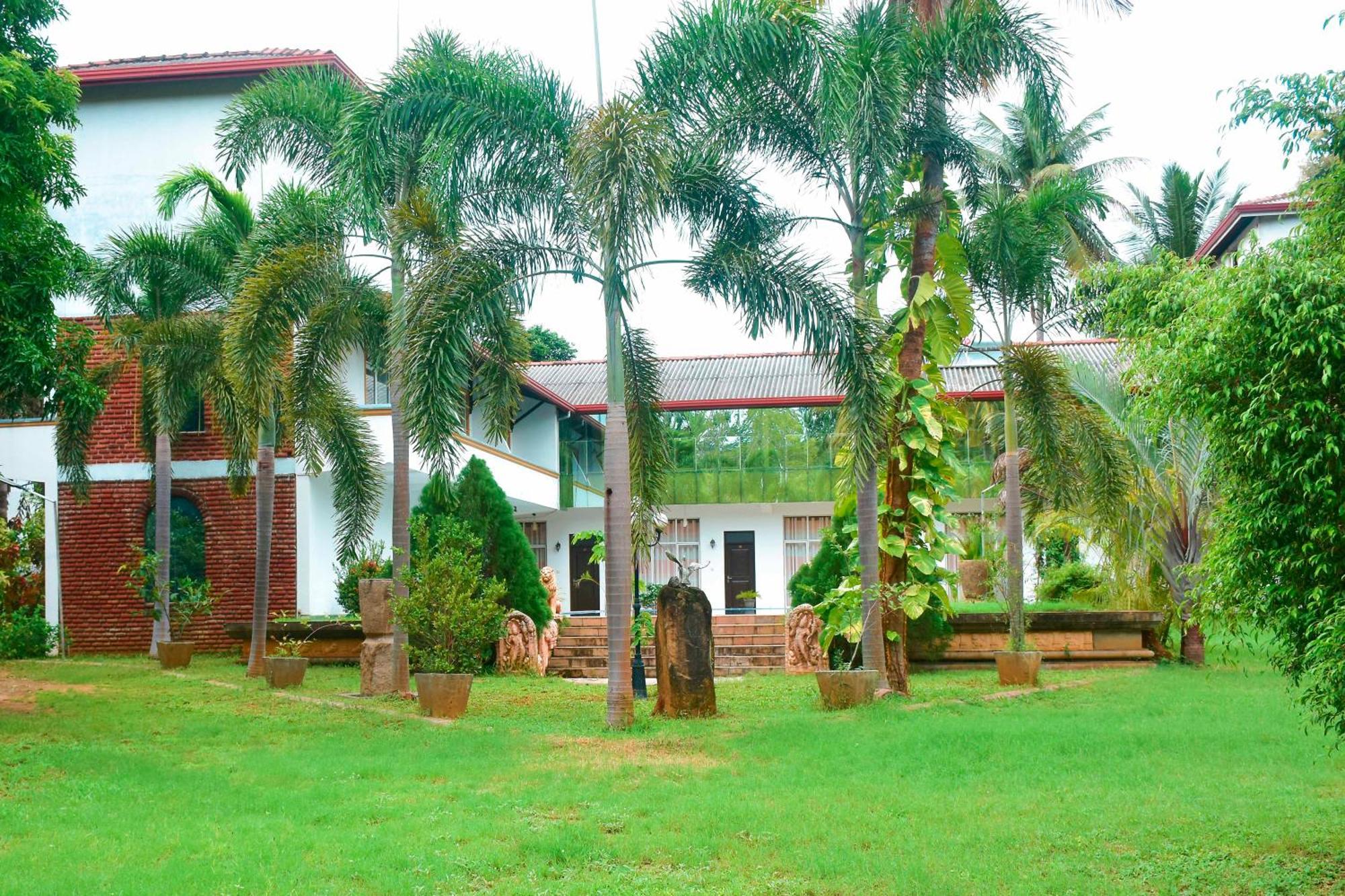 Siyanco Holiday Resort Polonnaruwa Exterior foto