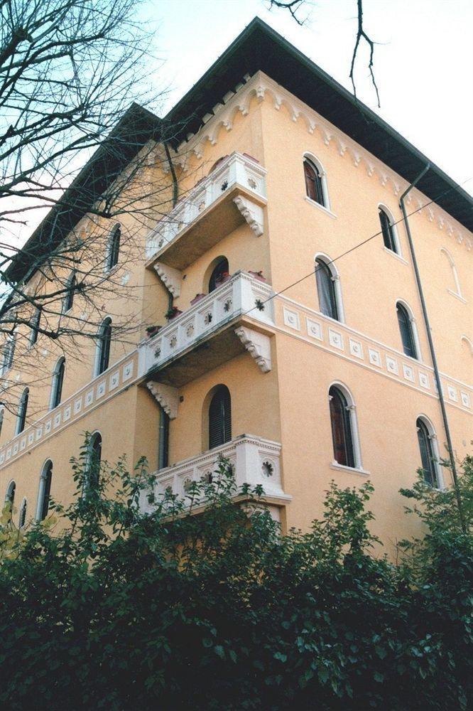 Alla Residenza Domus Minervae Perugia Exterior foto