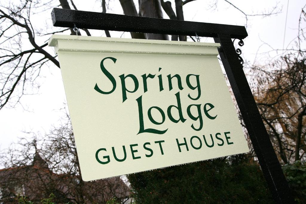 Spring Lodge Harrogate Exterior foto