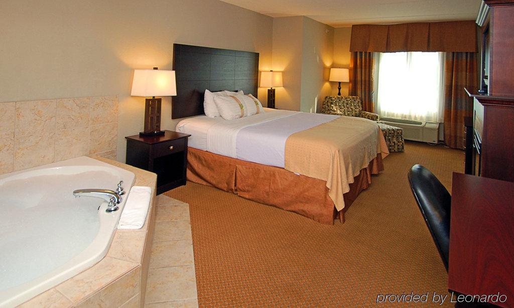 Holiday Inn & Suites Green Bay Stadium, An Ihg Hotel Exterior foto