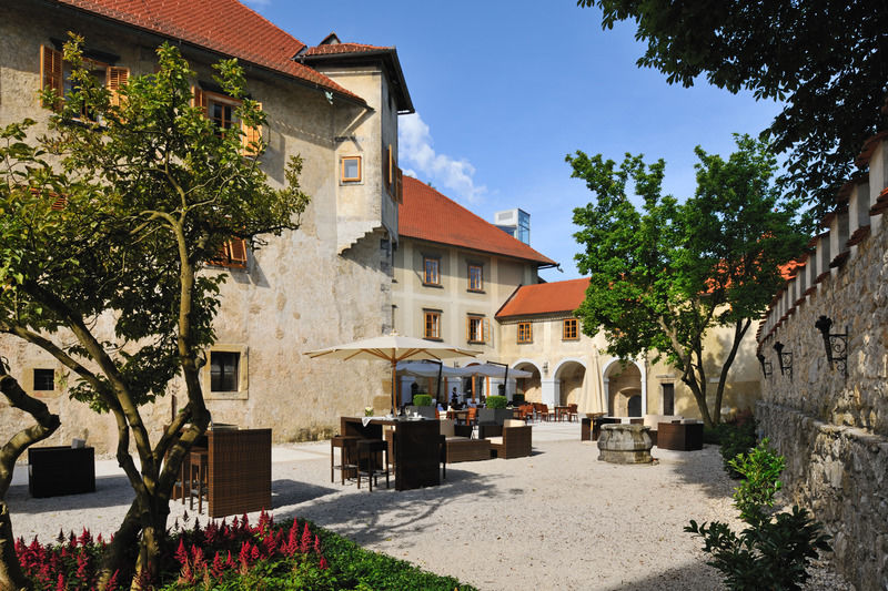 Hotel Grad Otocec - Relais Chateaux Exterior foto