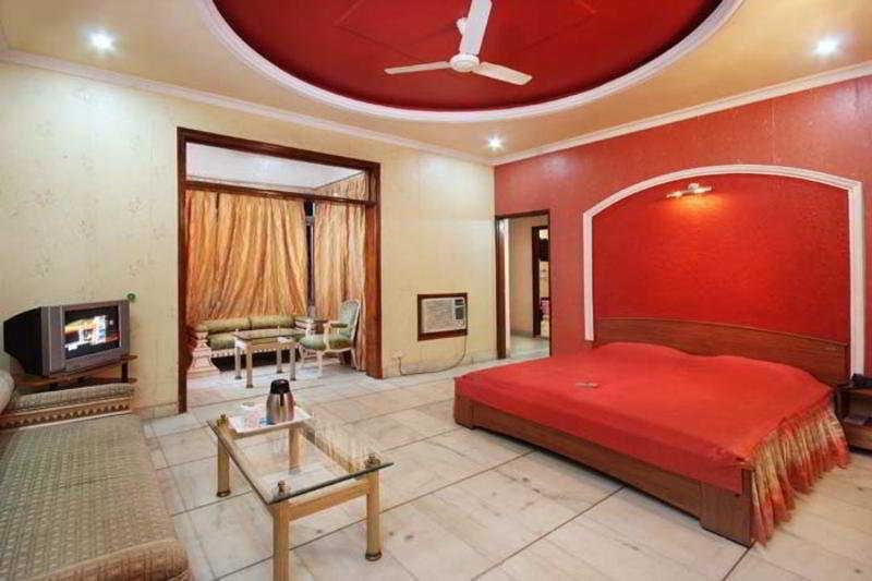 Hotel Mandakini Palace Kanpur Habitación foto