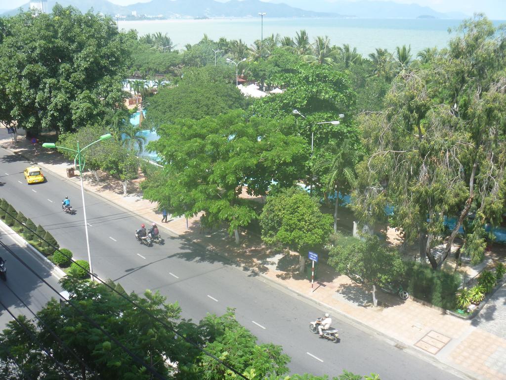 Huyen Thao Hotel Nha Trang Exterior foto
