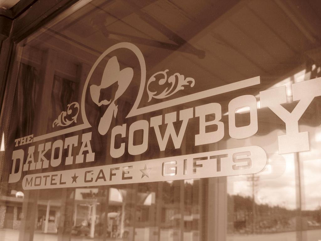 Dakota Cowboy Inn Custer Habitación foto