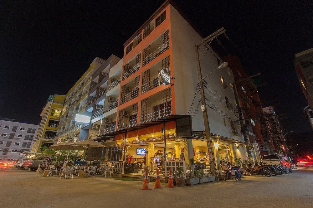 Cool Sea House Hotel Patong Exterior foto