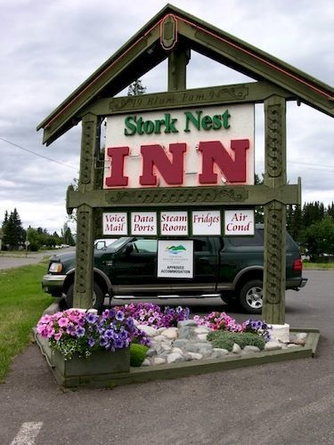Stork Nest Inn Smithers Exterior foto