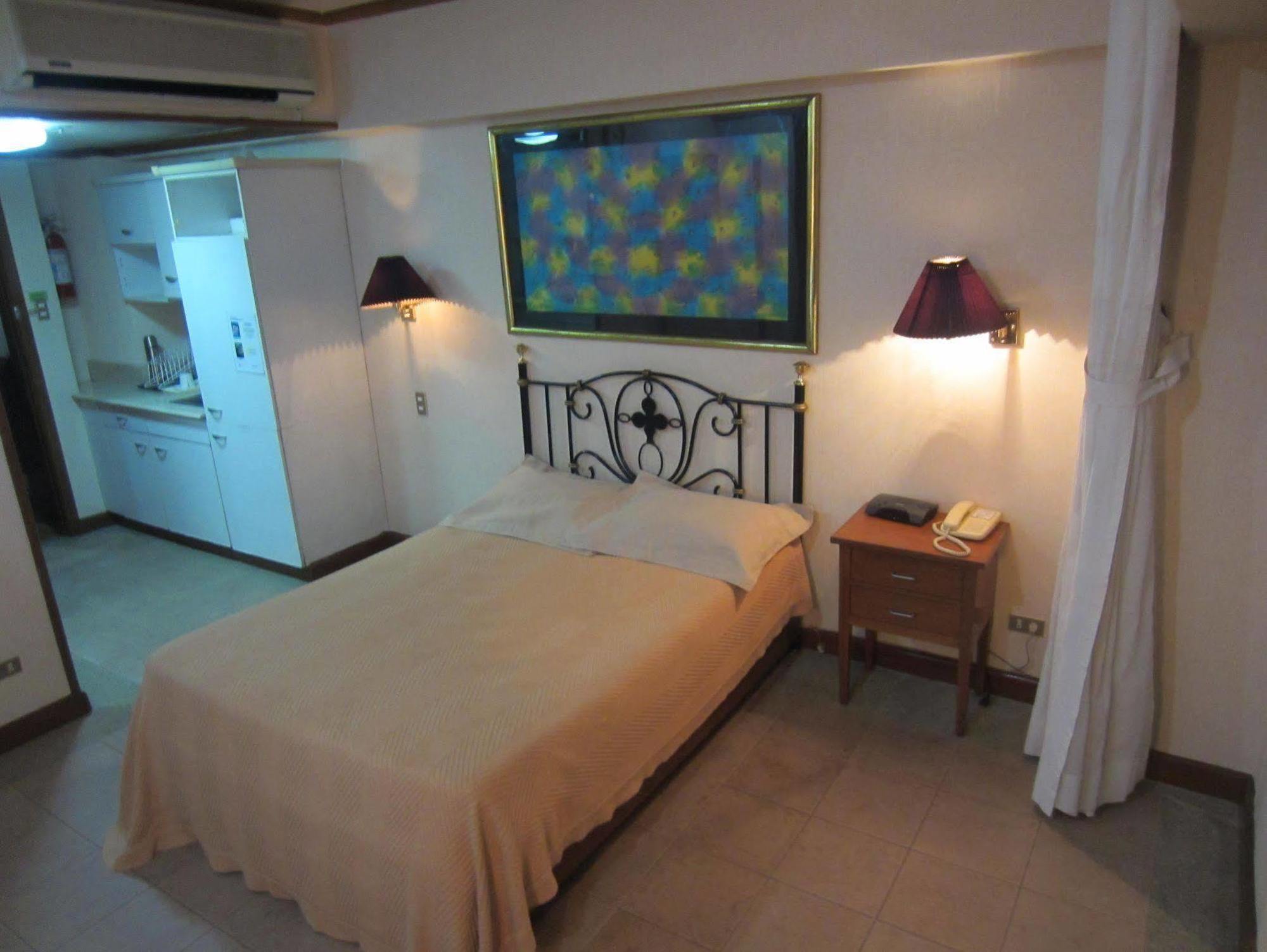 Ceo Suites Manila Exterior foto