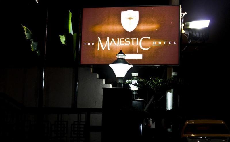 Hotel Majestic Shillong Exterior foto