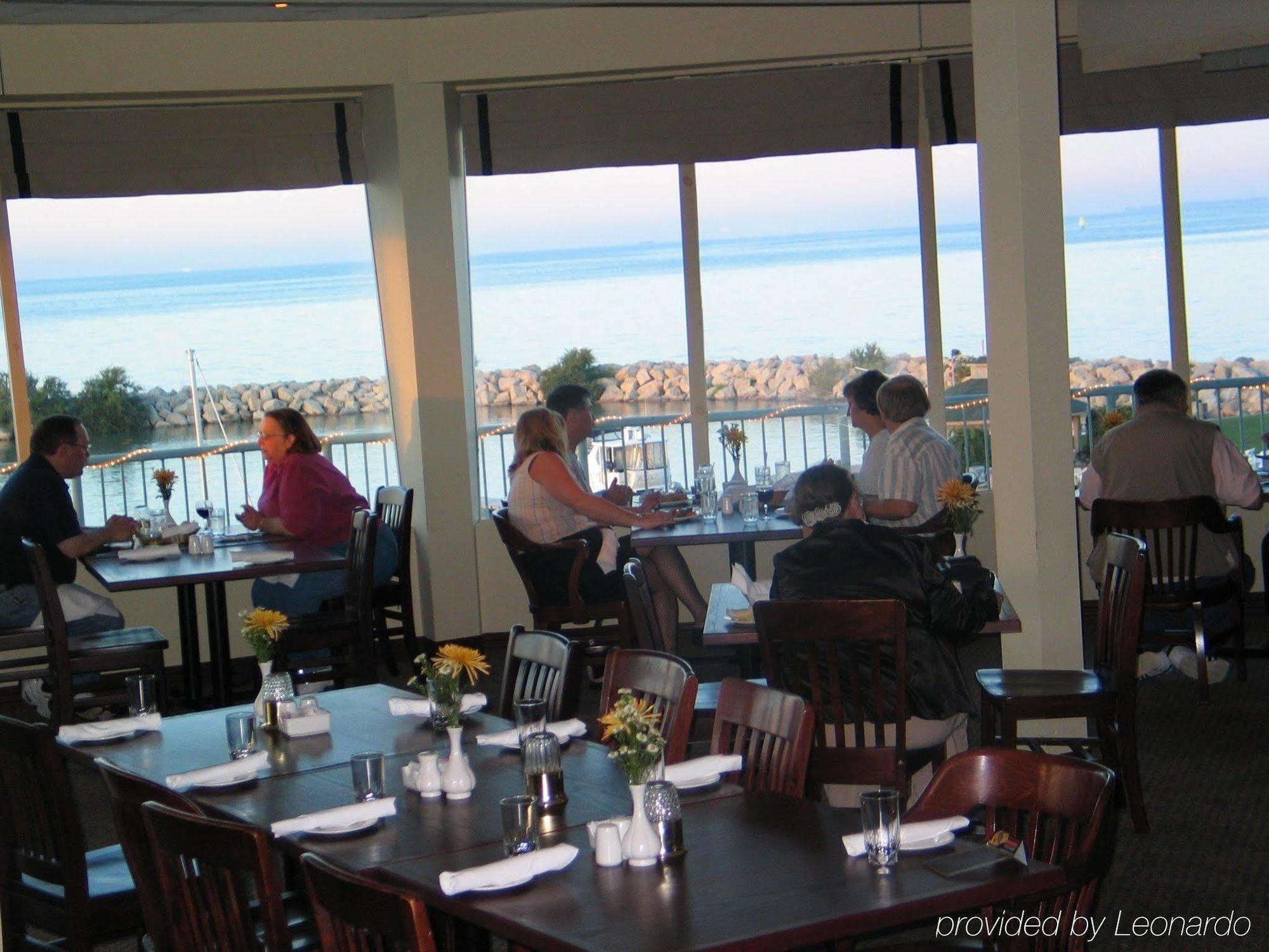Ramada By Wyndham Jordan/Beacon Harbourside Resort Restaurante foto