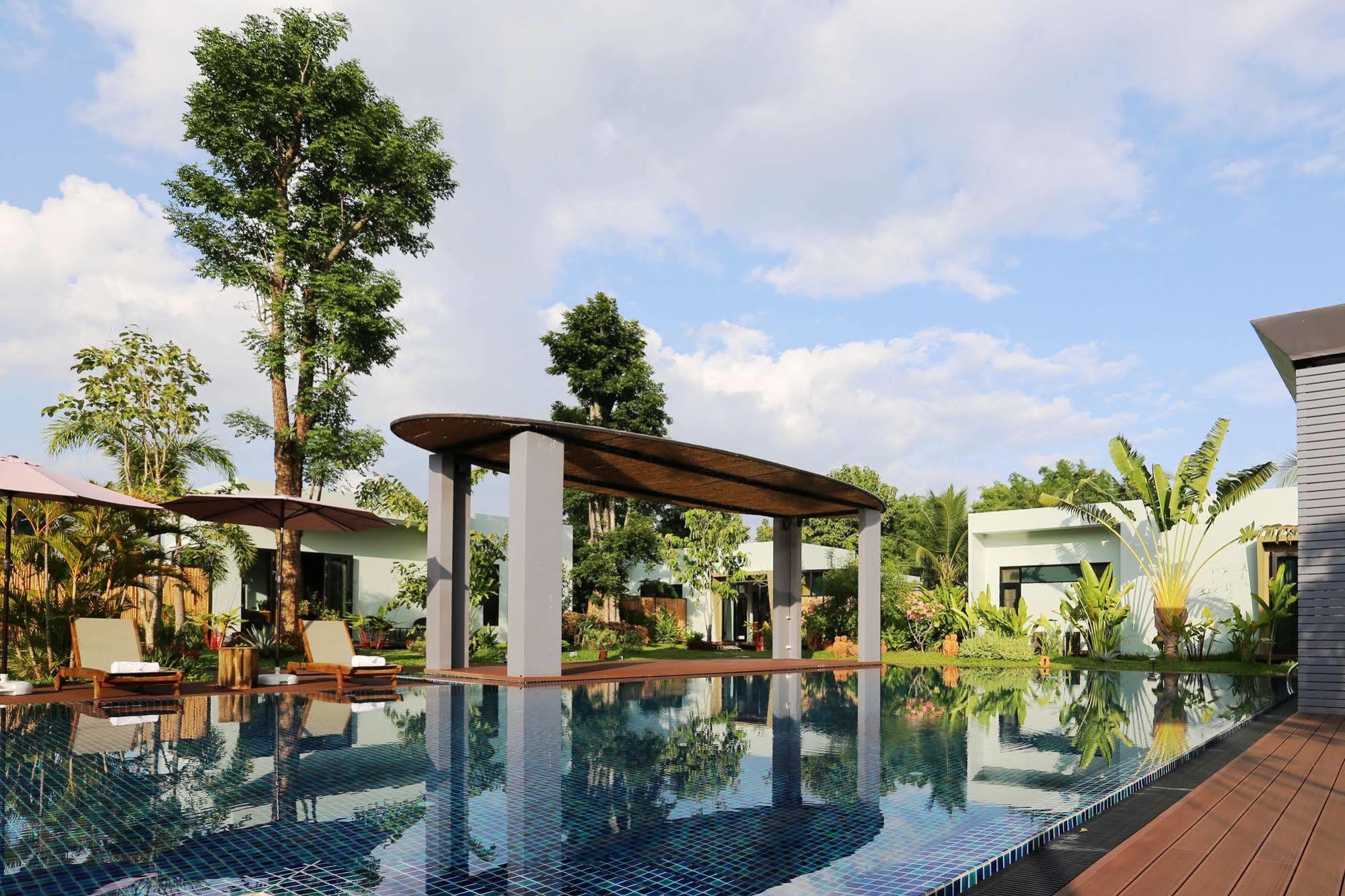 Corner Spa Resort Chiang Mai Exterior foto