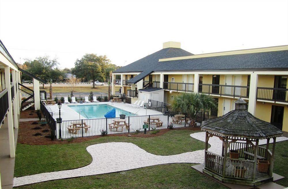 Quality Inn Mt. Pleasant - Charleston Exterior foto