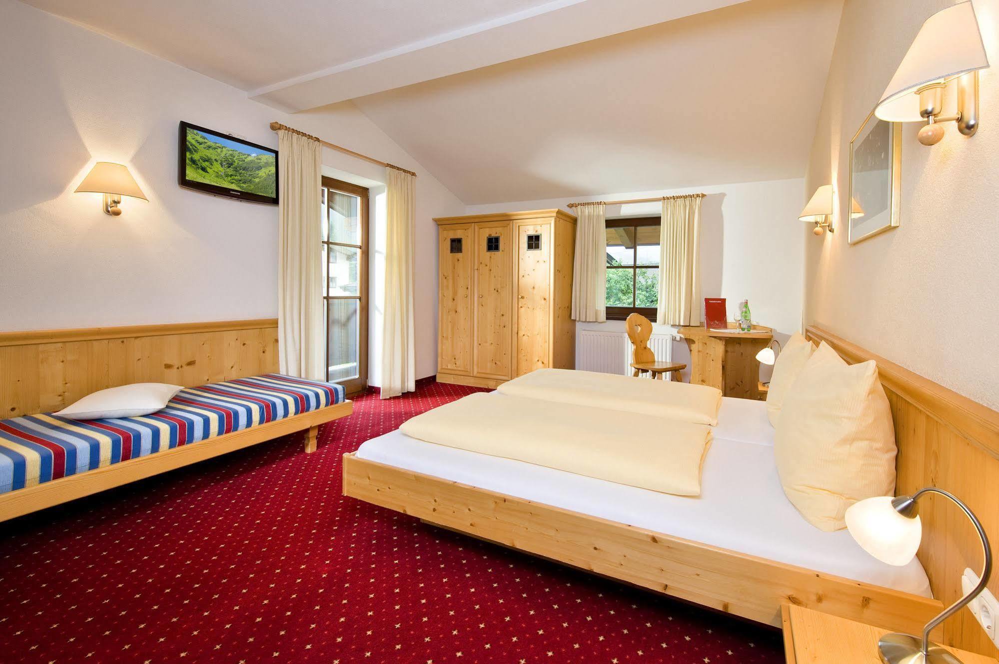 Hotel Reitlwirt Brixen im Thale Habitación foto