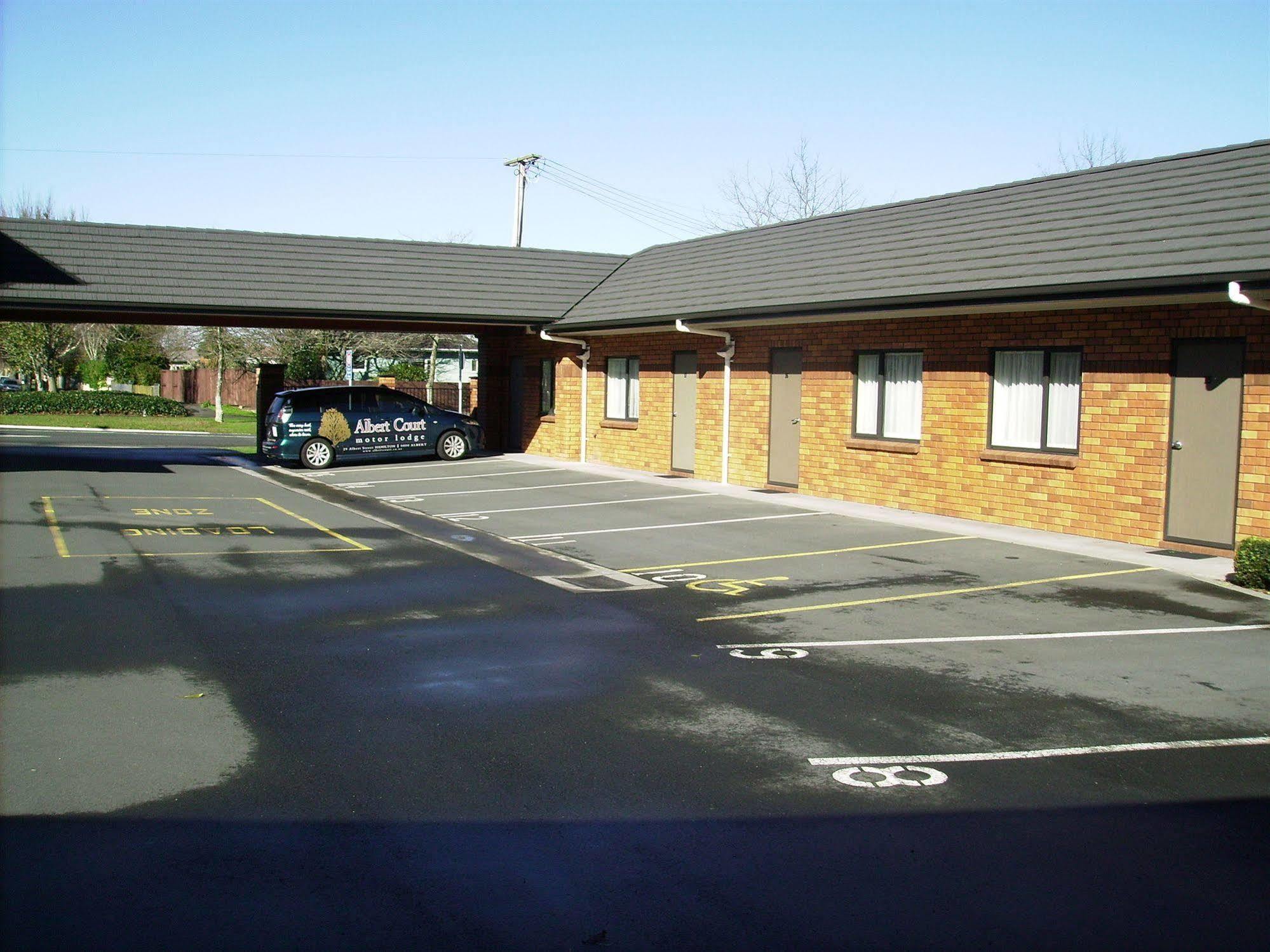 Albert Court Motor Lodge Hamilton Exterior foto