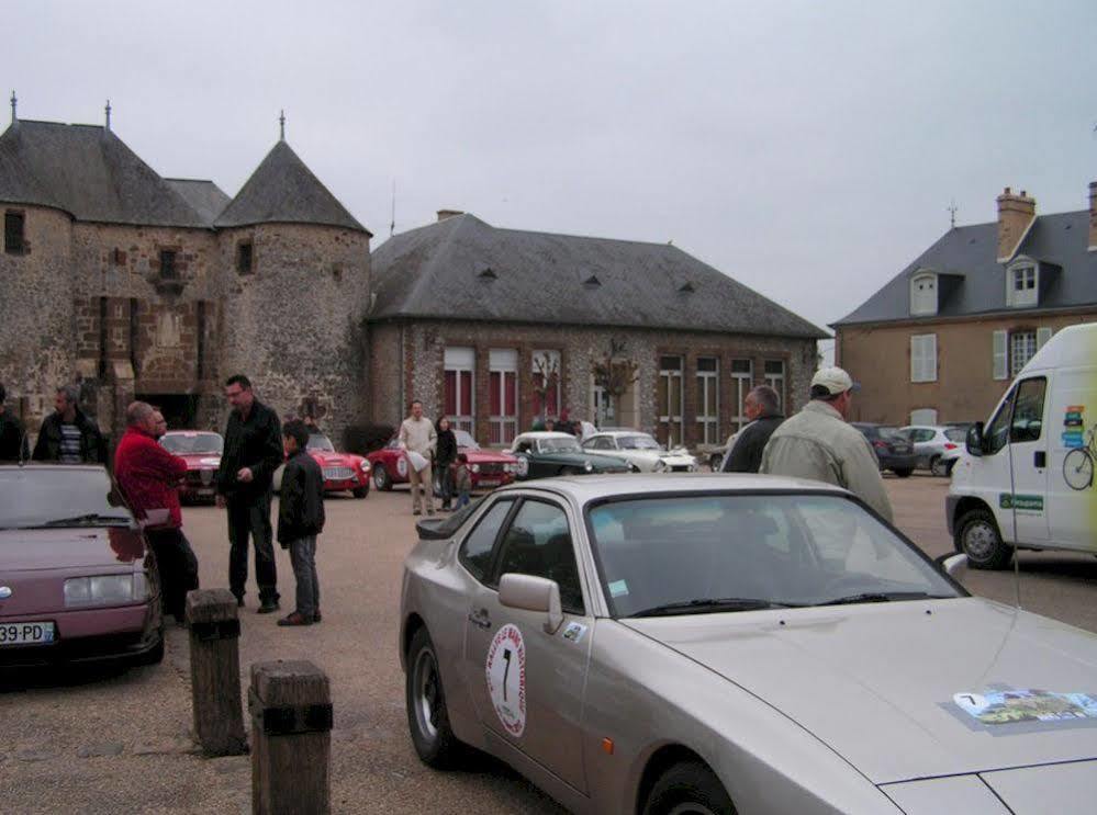 Hotel Ronsin Fresnay-sur-Sarthe Exterior foto