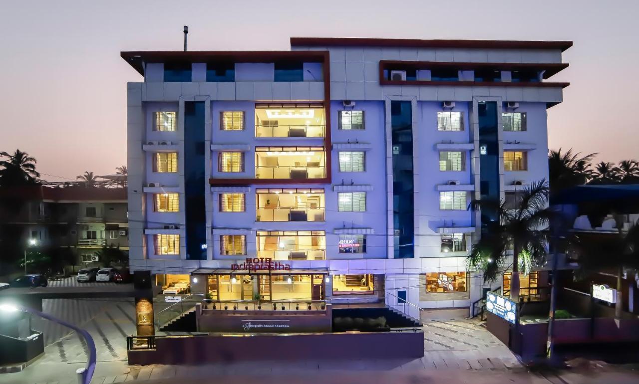 Sreepathi Indraprastha Hotel y Apartamentos con servicio Guruvāyūr Exterior foto