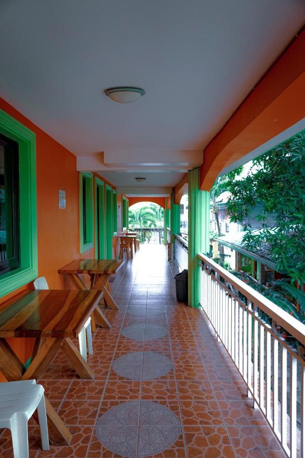 La Solana Suites And Resorts By Cocotel Puerto Galera Exterior foto