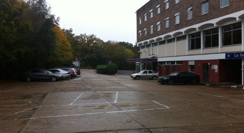 Epping Forest Hotel Woodford Exterior foto